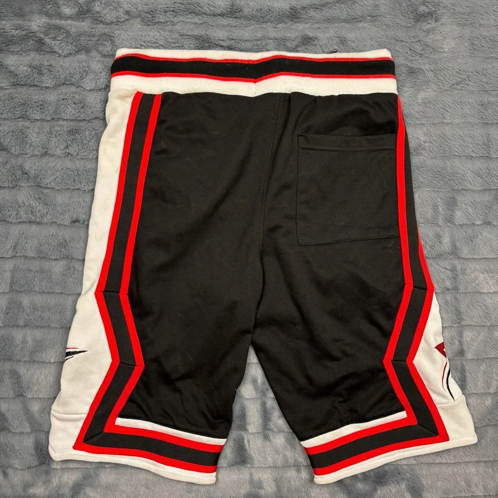 BKYS Mens Basketball Shorts Small Black Red White Star BKS806 NWT